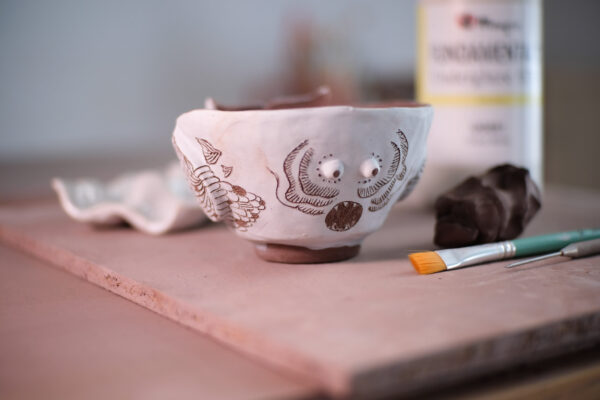 Stage · Modelage enfant · Tasse créature de l'océan